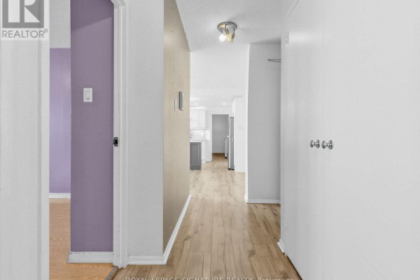 Primary Bedroom - 1703 - 5 Parkway Forest Drive, Toronto, ON M2J1L2 Photo 4