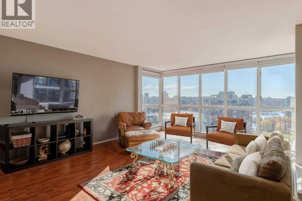 1703 212 Davie Street, Vancouver, BC, photo 2