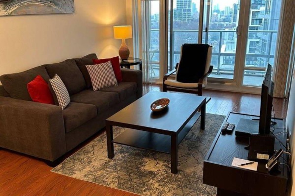 Dining room - 1704 - 2191 Yonge Street, Toronto, ON M4S3H8 Photo 3