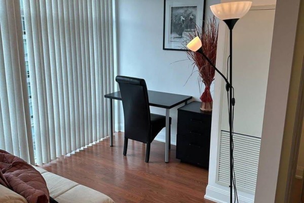 Den - 1704 - 2191 Yonge Street, Toronto, ON M4S3H8 Photo 5