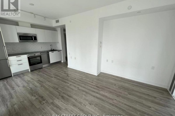 1704 - 42 Charles Street, Toronto, ON M4Y1T4 Photo 2