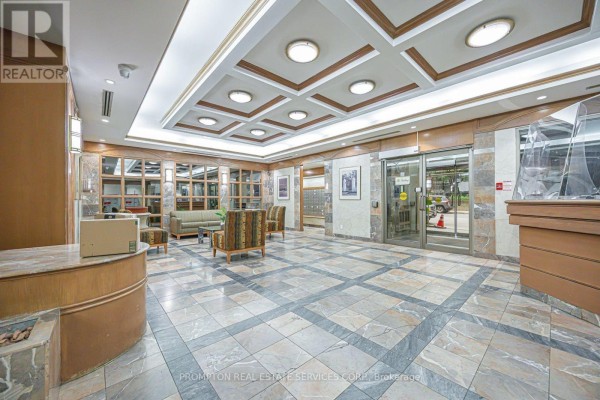 Den - 1705 - 25 Grenville Street, Toronto, ON M4Y2X5 Photo 3