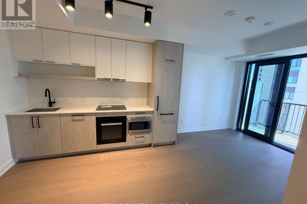 1705 - 91 Montclair Avenue, Toronto, ON M5P0B1 Photo 4