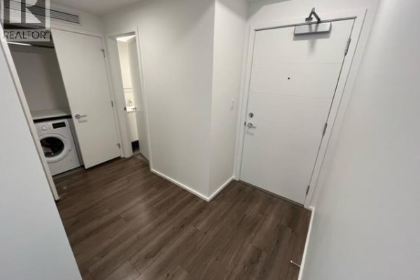 1705 3833 Evergreen Place, Burnaby, BC V3J0M2 Photo 4