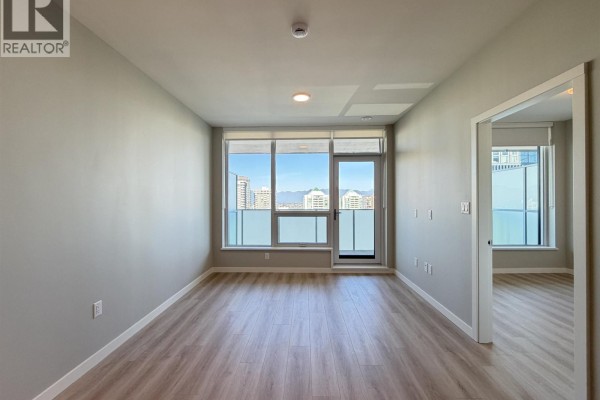 1705 5938 Olive Avenue, Burnaby, BC V5H0M6 Photo 3