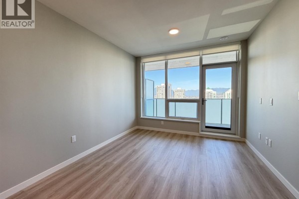 1705 5938 Olive Avenue, Burnaby, BC V5H0M6 Photo 4