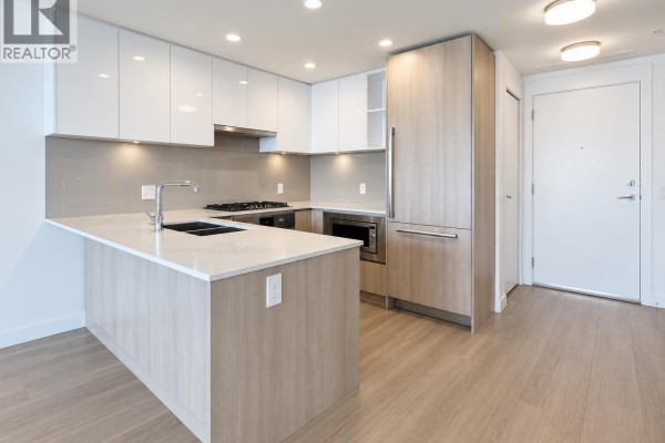 1705 618 Carnarvon Street, New Westminster, BC V3M0N9 Photo 3