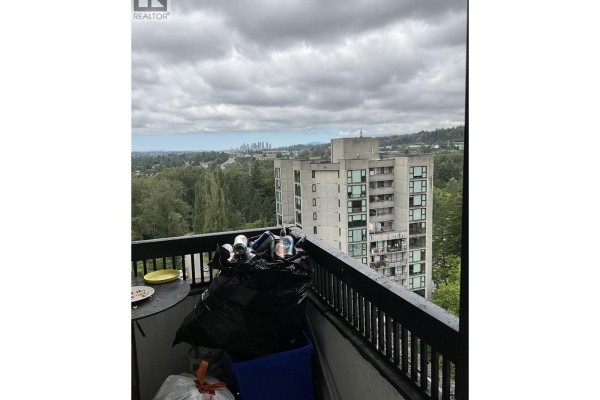 1705 9280 Salish Court, Burnaby, BC, photo 2