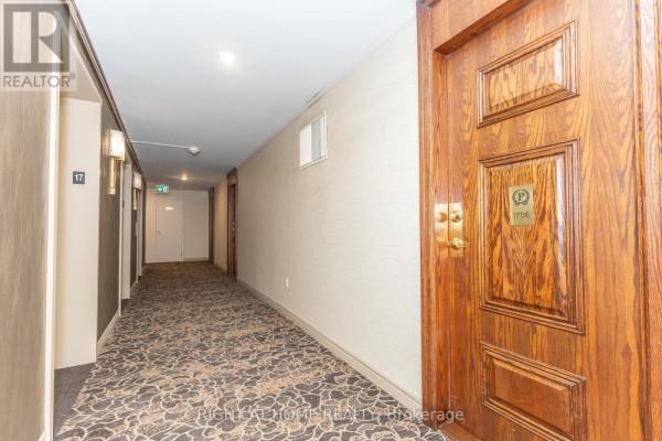 1706 - 3 Pemberton Avenue, Toronto, ON M2M4M1 Photo 5