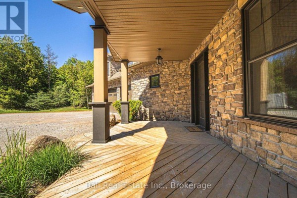 Family room - 1706 Larmer Line, Cavan Monaghan, ON L0A1C0 Photo 5