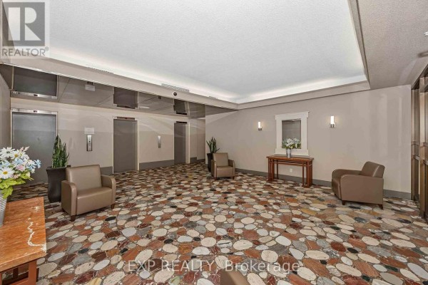 Living room - 1707 - 1785 Frobisher Lane, Ottawa, ON K1G3T7 Photo 4