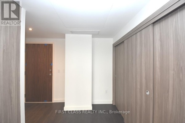 1707 - 25 Mcmahon Drive, Toronto, ON M2K0J1 Photo 3
