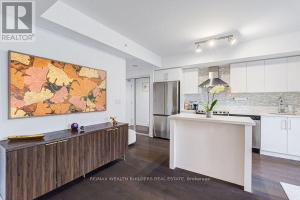 Dining room - 1707 - 58 Orchard View Boulevard, Toronto, ON M4R1B9 Photo 2