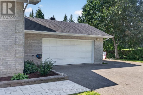 17070 Speer Road, South Stormont, ON, photo 3