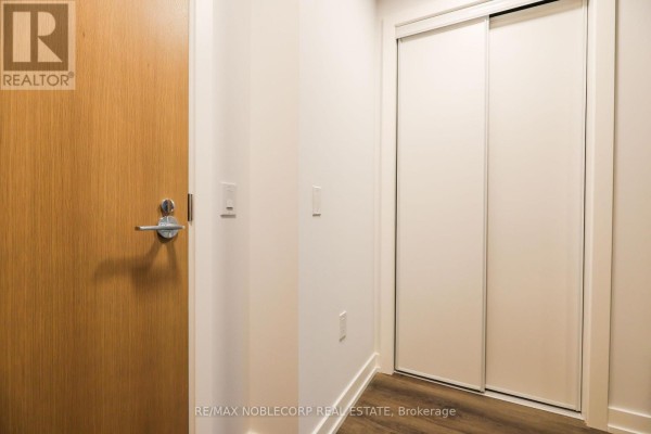 1707a - 5 Meadowdale Road, Vaughan, ON L4K0C7 Photo 2