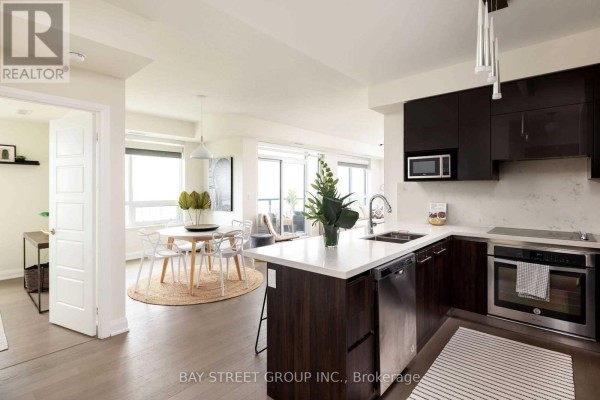 1708 - 15 Water Walk Drive, Markham, ON, photo 2