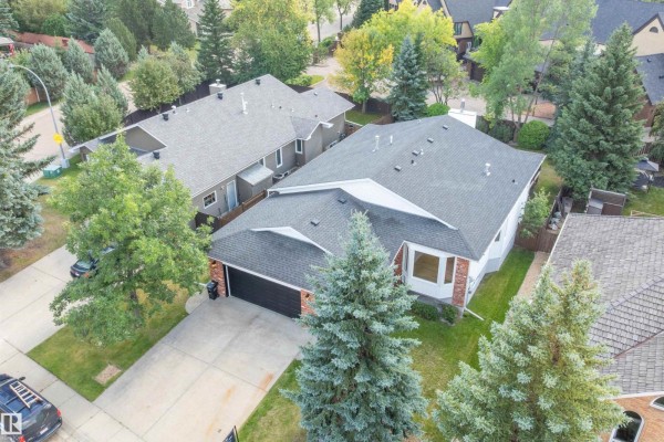 1708 Bearspaw Dr W Nw, Edmonton, AB, photo 2