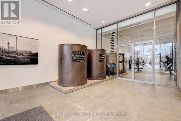 Kitchen - 1709 - 33 Mill Street, Toronto, ON M5A3R3 Photo 3
