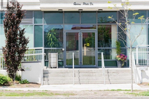 1709 - 840 Queens Plate Drive, Toronto, ON, photo 3