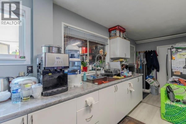 17091 Westminster Highway, Richmond, BC V6V1A9 Photo 4