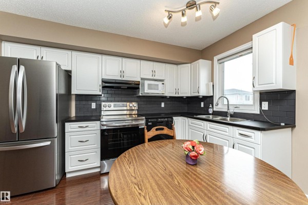 171 Brintnell Bv Nw, Edmonton