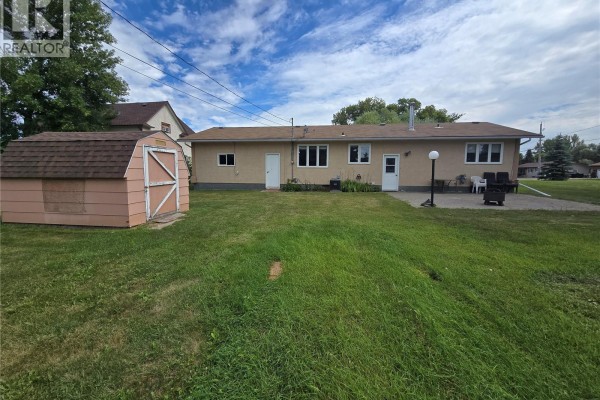 Laundry room - 171 Lowestoft Street, Grayson, SK S0A1E0 Photo 4
