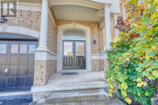 Great room - 171 Maurier Boulevard, Vaughan, ON L6A0V2 Photo 2