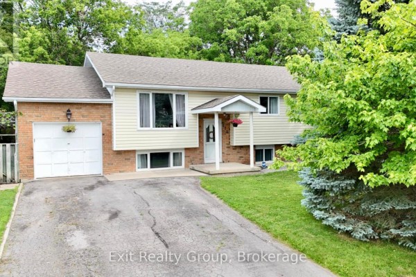 Family room - 171 Park Street, Deseronto), ON K0K1X0 Photo 2