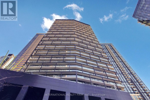 1710 - 125 Peter Street, Toronto, ON M5V0M2 Photo 4