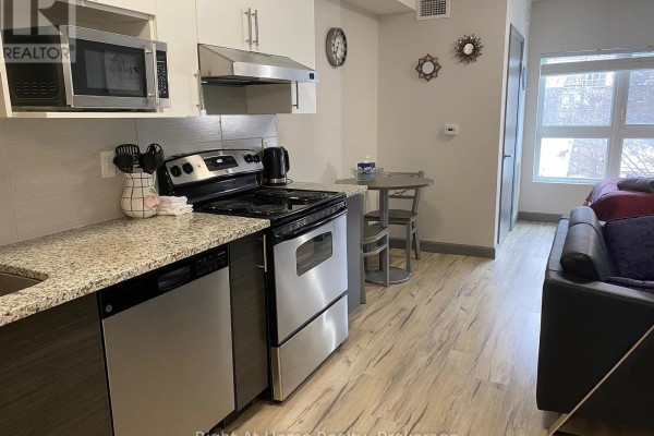 1710 - 258a Sunview Street, Waterloo, ON N2L3V9 Photo 5