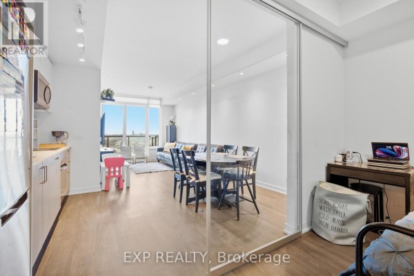 Dining room - 1712 - 1928 Lake Shore Boulevard W, Toronto, ON M6S0B1 Photo 2
