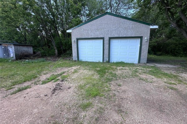 Sunroom - 1712 Dawson Road, Lorette, MB R5K0T5 Photo 4
