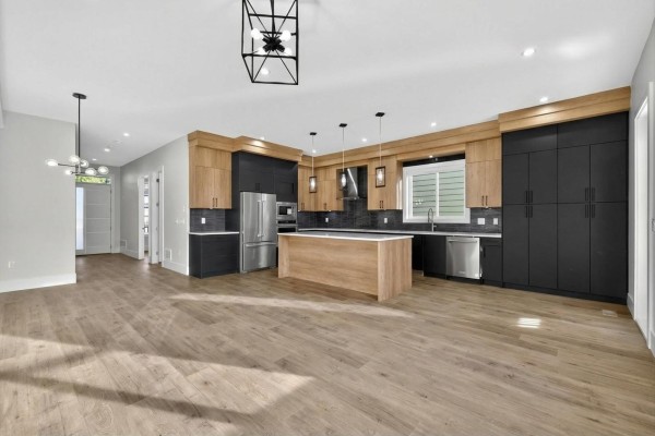17126 1 Avenue, Surrey, BC V3Z9R2 Photo 5