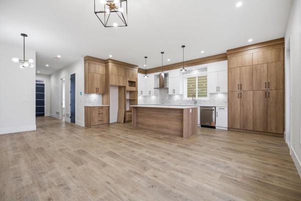 17130 1 Avenue, Surrey, BC V3Z9R2 Photo 5