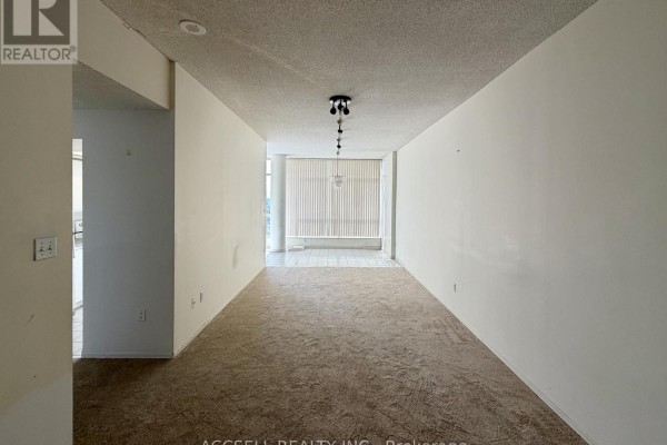 1714 - 1 Rowntree Road, Toronto, ON M9V5G7 Photo 4