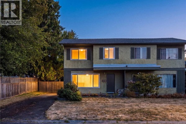 Storage - 1714 Ashdale Pl, Saanich, BC V8N1N9 Photo 2