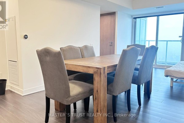 1715 - 17 Bathurst Street, Toronto, ON, photo 2
