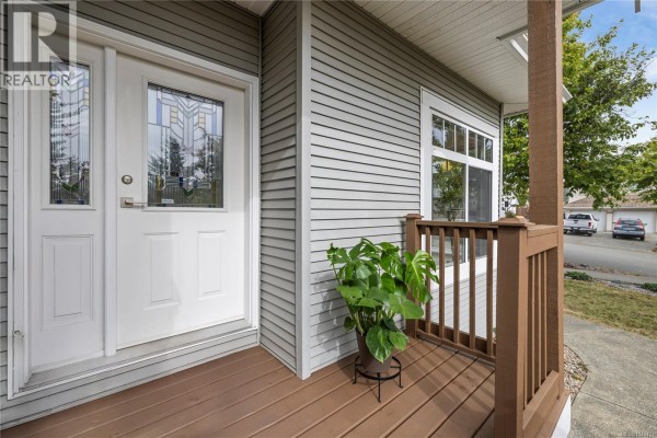 Laundry room - 1715 Country Hills Dr, Nanaimo, BC V9X1X5 Photo 3