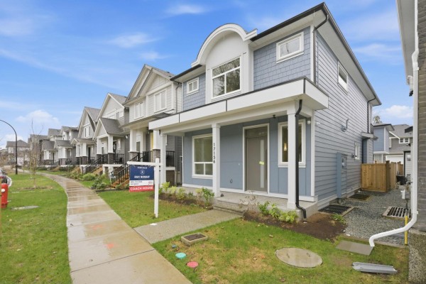 17156 1 Avenue, Surrey, BC V3Z9R2 Photo 2