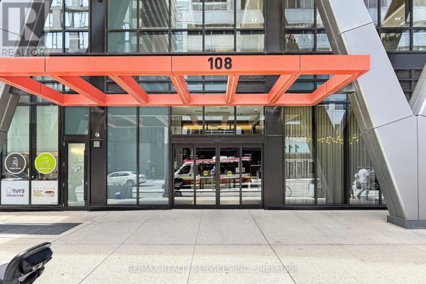 Kitchen - 1717 - 108 Peter Street, Toronto, ON M5V0W2 Photo 3