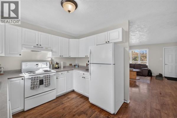 1717 102 Avenue, Dawson Creek, BC V1G5A9 Photo 3