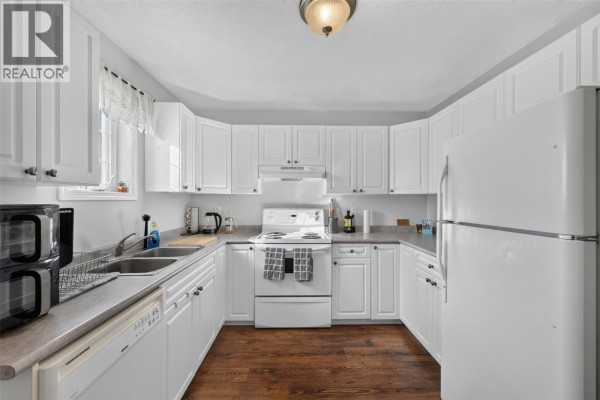 1717 102 Avenue, Dawson Creek, BC V1G5A9 Photo 4