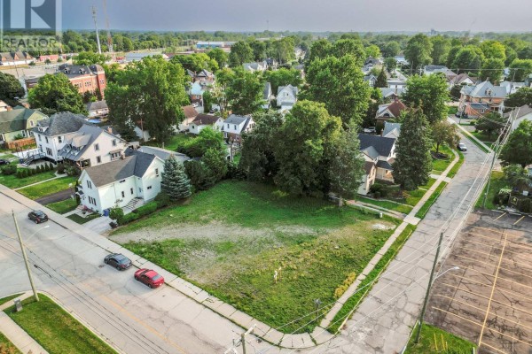 172 & 178 William Street S, Chatham Kent, ON, photo 3