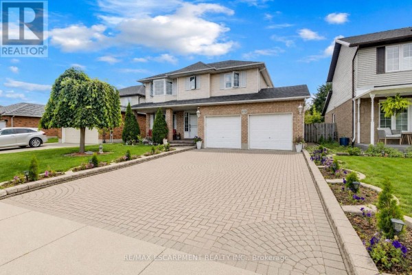 172 Alderlea Avenue, Hamilton, ON, photo 2
