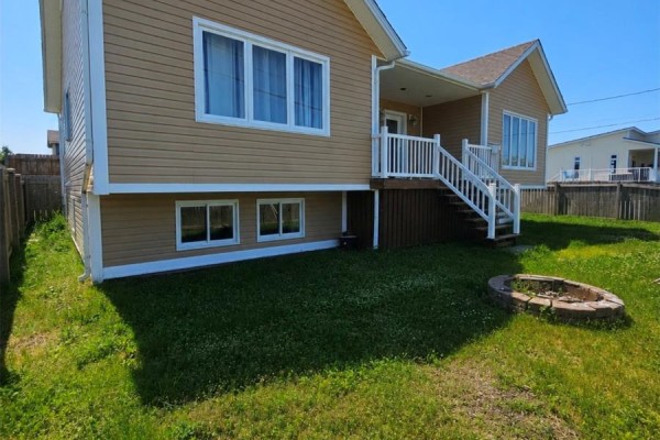 Bedroom - 172 Central Street, Bay Roberts, NL A0A1G0 Photo 3