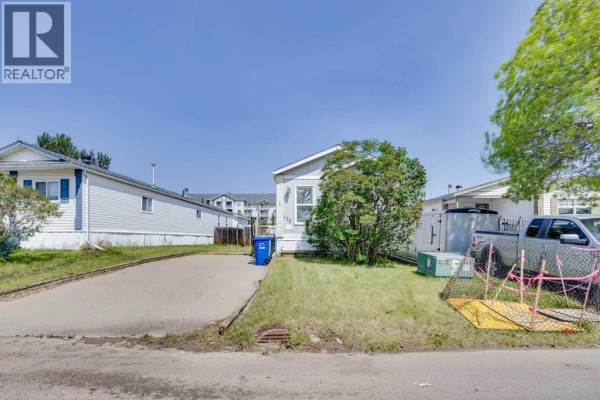 4pc Bathroom - 172 Clausen Crescent, Fort Mcmurray, AB T9K2H7 Photo 2
