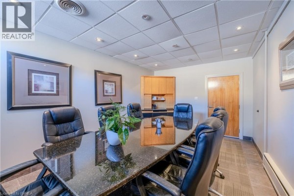 172 Dalhousie Street Unit# Main Floor, Brantford, ON N3T2J7 Photo 5