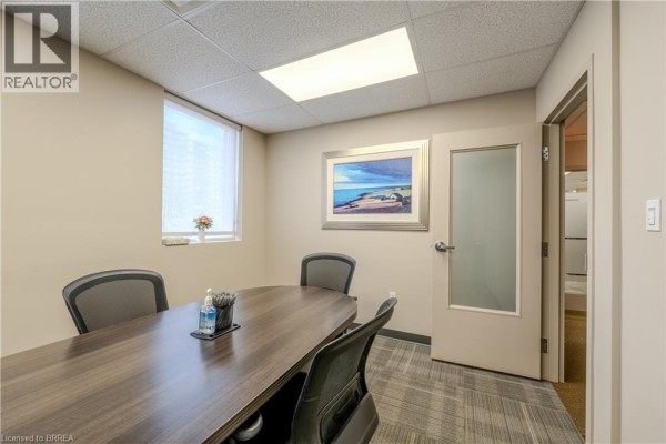 172 Dalhousie Street Unit# Upper Unit #1, Brantford, ON N3T2J7 Photo 4