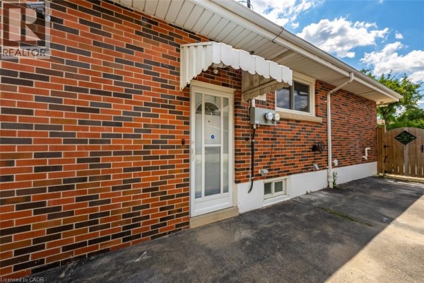 172 Fennell Avenue E Unit# Lower, Hamilton, ON, photo 2