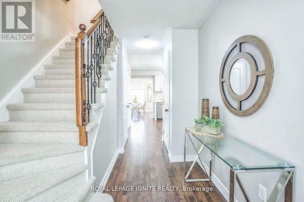 172 Kirkland Place, Whitby, ON, photo 3